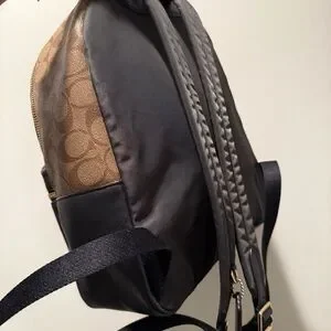 Coach | Bags | Coach Original Vandal Gummy Bear Limited  display picture 3